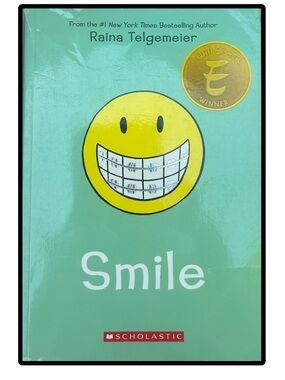 BUNDLE & SAVE🎉 Smile Paperback Graphic Novel by Raina Telgemeier